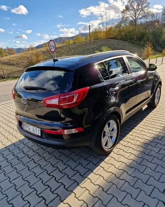 Kia Sportage cena 45000 przebieg: 187000, rok produkcji 2011 z Oświęcim małe 781